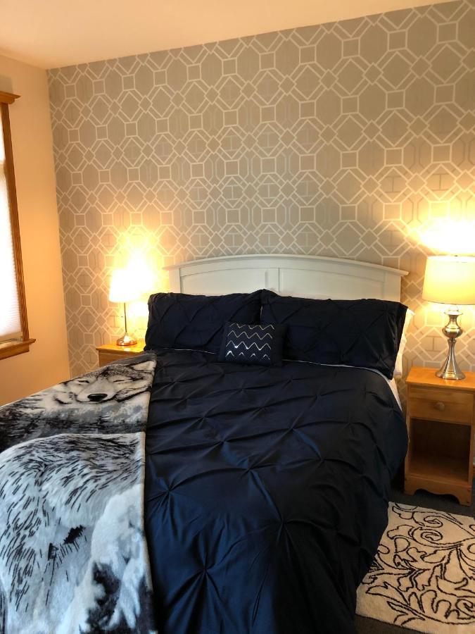 Rock Hill Bed & Breakfast Sharbot Lake Екстериор снимка